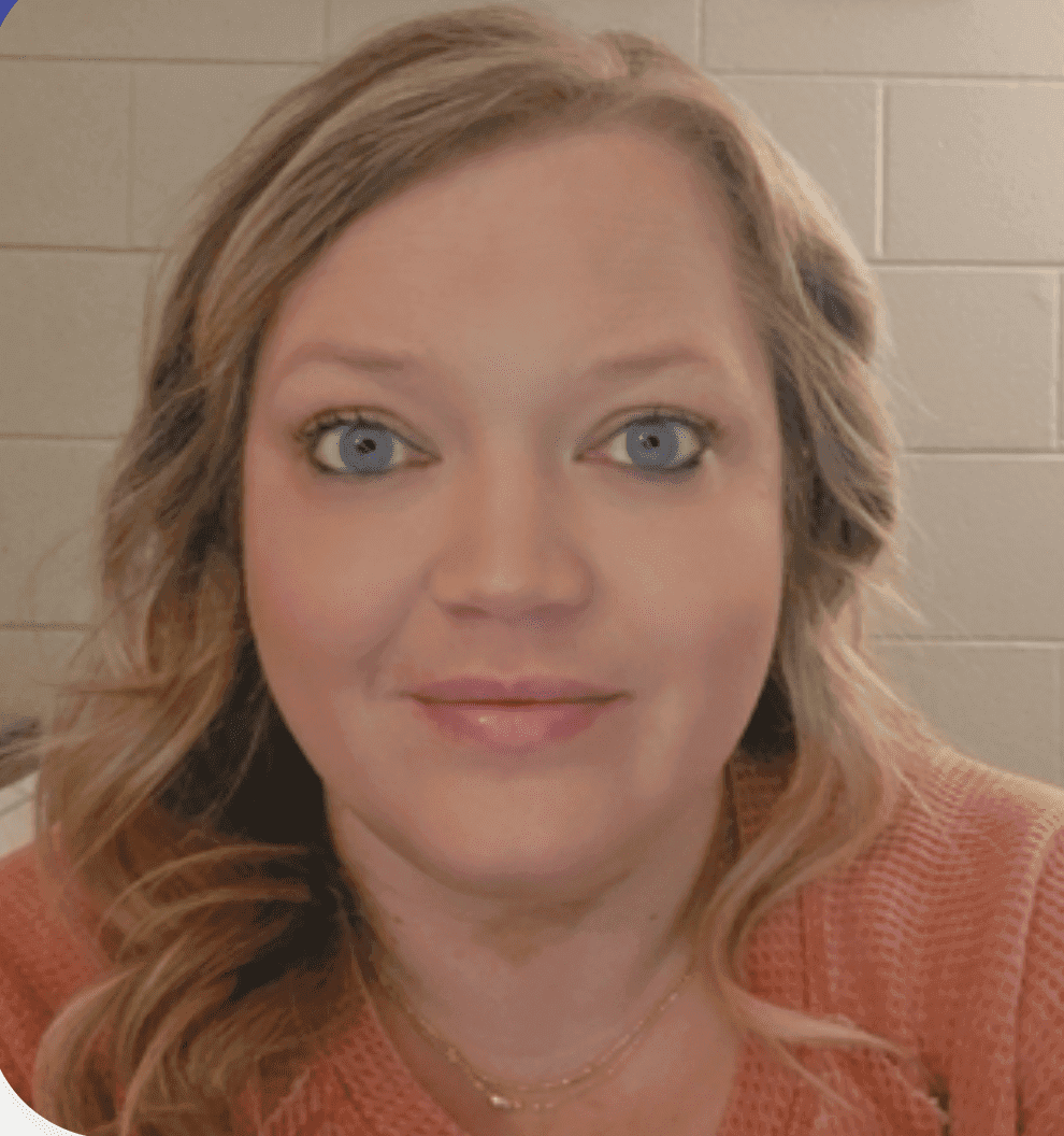 Angela Cross headshot