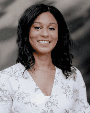 Rachelle Adams
